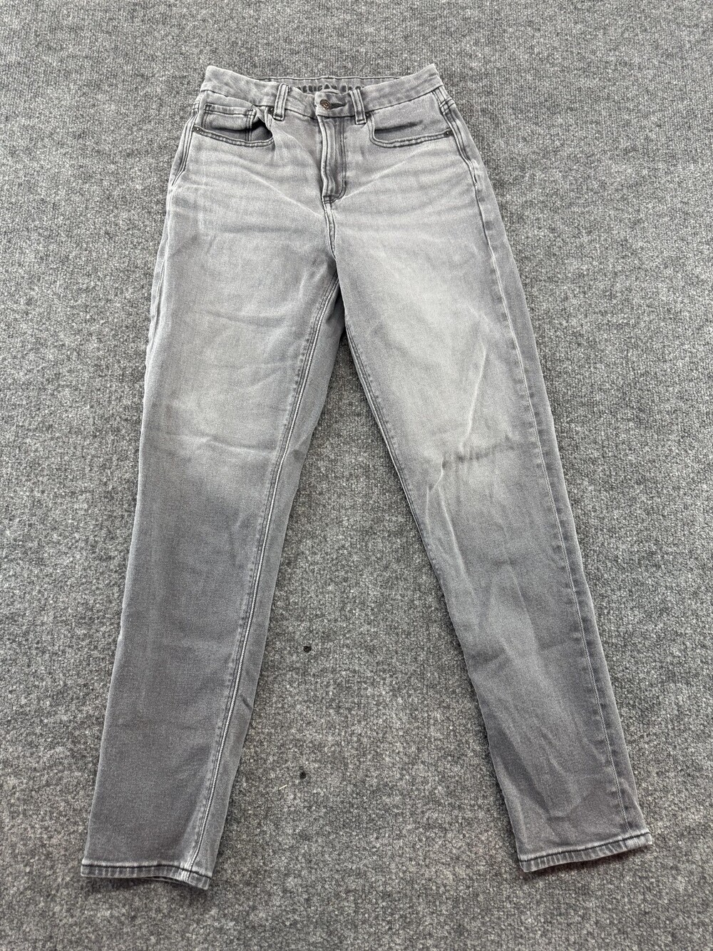 American Eagle Outfitters Jeans Womens 2 26 Gray Mid Rise Mom 29 Inseam Denim